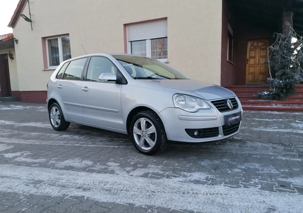 Volkswagen Polo cena 12600 przebieg: 248000, rok produkcji 2007 z Gniezno małe 232